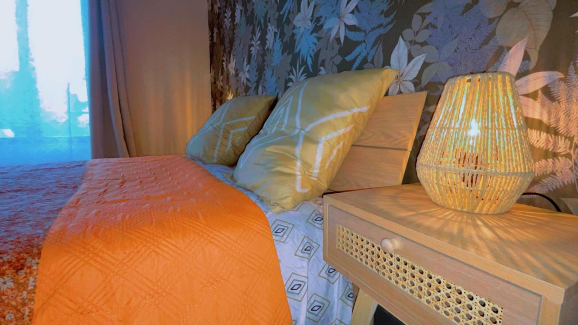 "Sainte Valiere", Appartement Calme Sur Cour Privative, 讷韦尔 外观 照片