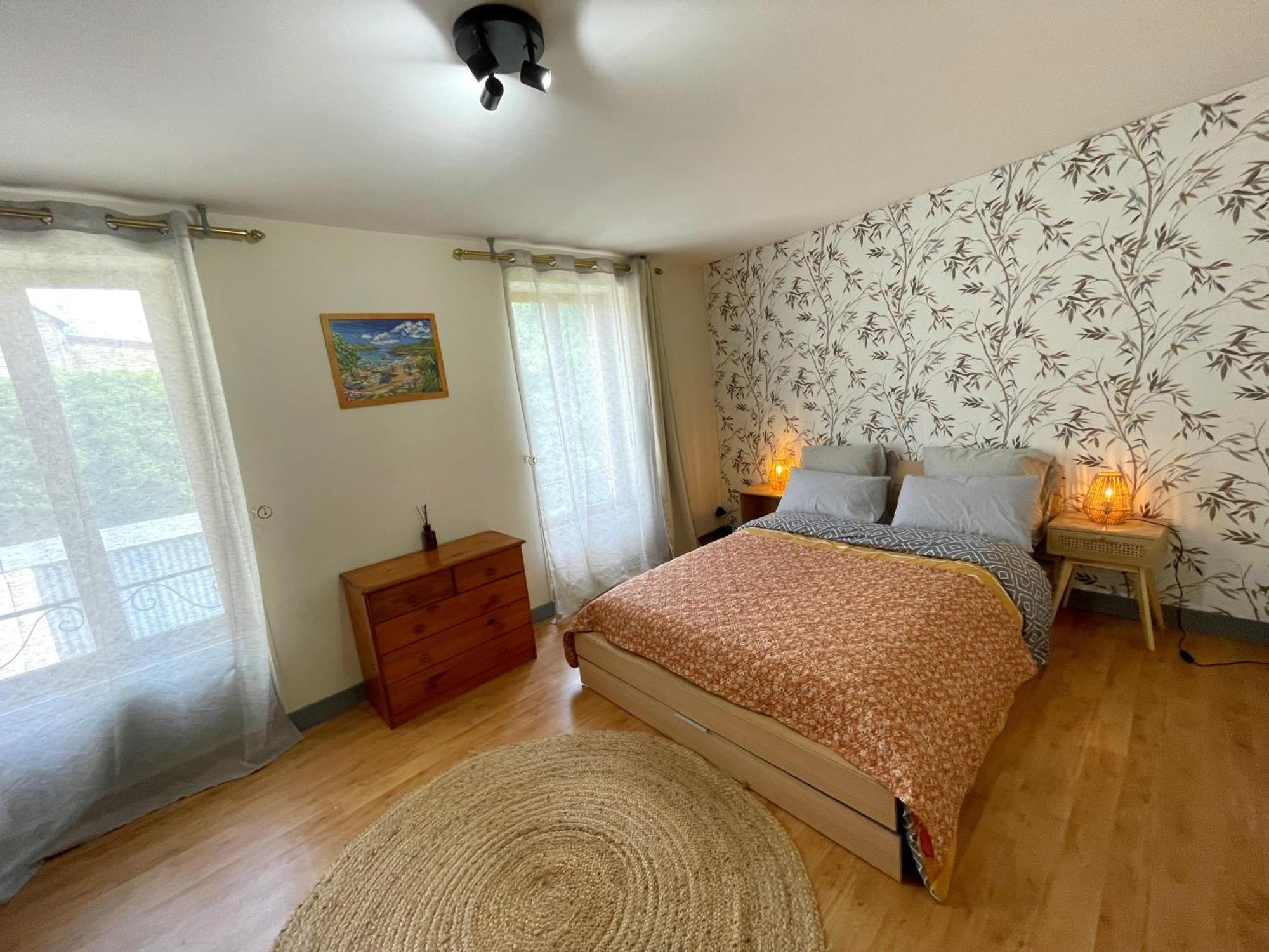 "Sainte Valiere", Appartement Calme Sur Cour Privative, 讷韦尔 外观 照片